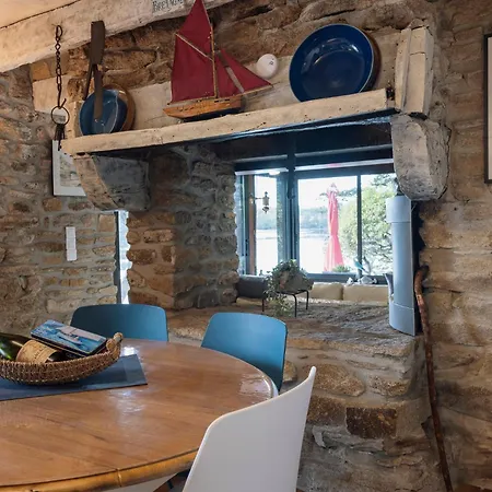 فيلة Maison Ty Kefeleg